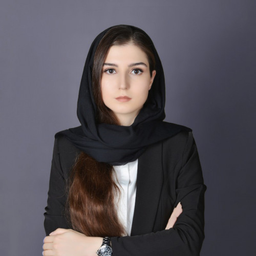  سارا بزرگی